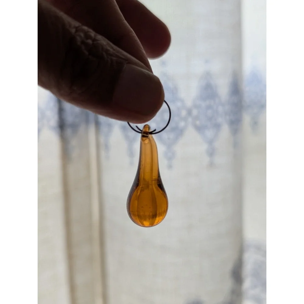 Lot 6 Amber Glass Lamp 1in Teardrop Prisms